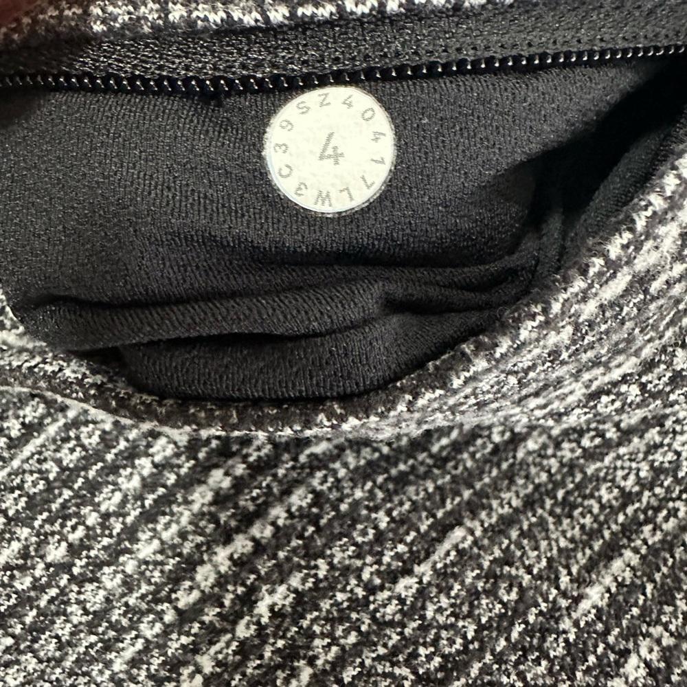 Lululemon Base Runner Half Zip Pullover Jacket Co… - image 13