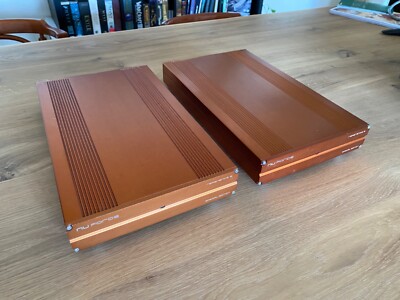 Rare: Nuforce Reference 9 Special Edition - monoblock power amplifiers