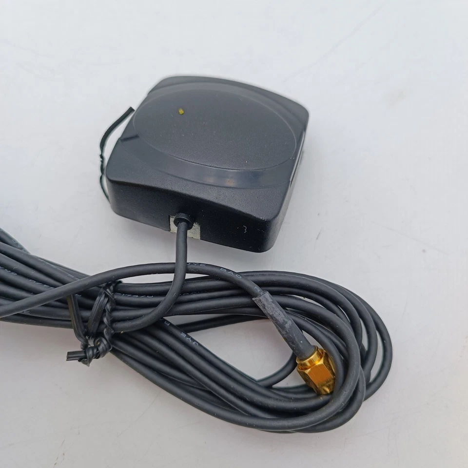 Navman Northstar Tracker 5500 GPS Antenna f/ Marine Chartplotter SMA Connector - Image 3 of 4