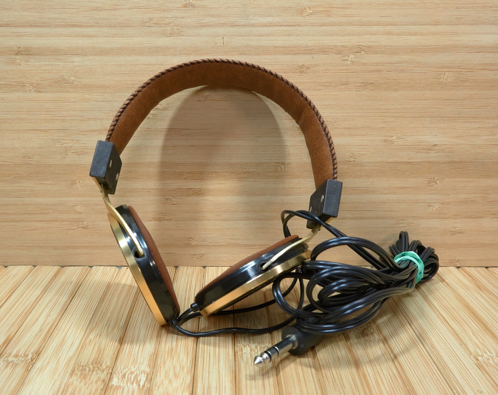 Vintage 70s Pickering OA7 Classic Stereo Headphones, Made in Japan eBay