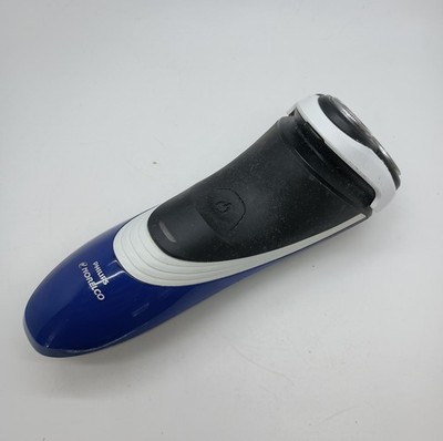 #C) Used Philips Norelco Power Touch PT720 Cordless Rechargeable Electric Shaver