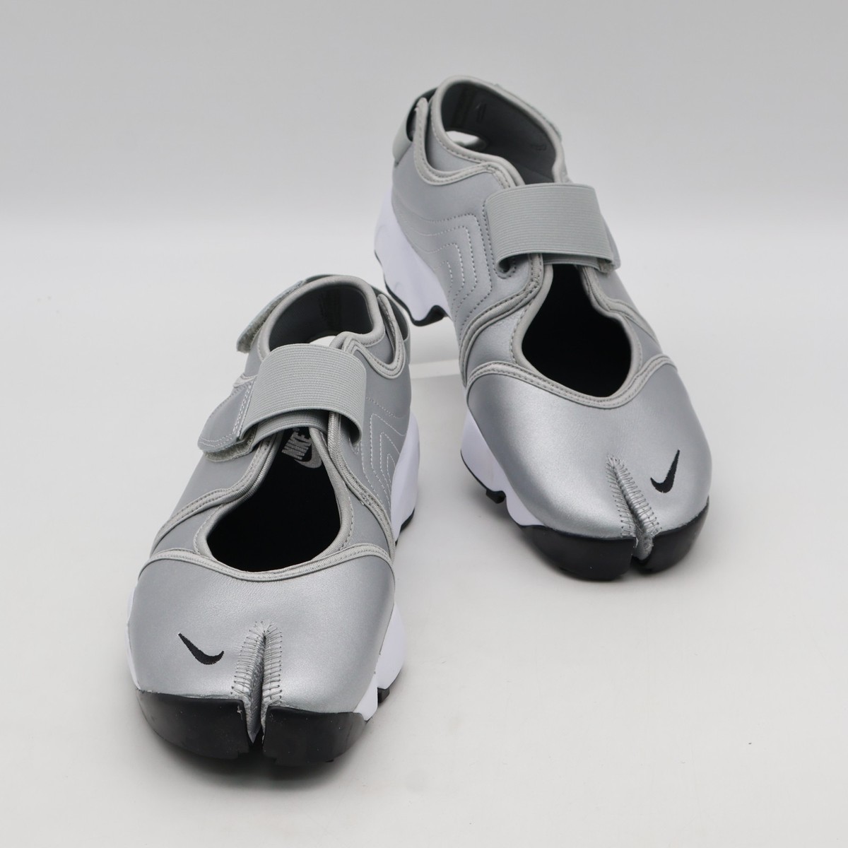 HM5737-003 Nike Air Rift Leather Metallic Silver (Women's) | eBay