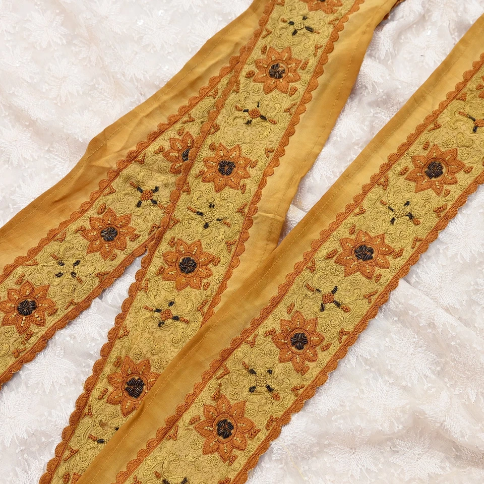 Винтажная вышитая вручную кружевная швейная лента сари для рукоделия 1 ярд деко - Изображение 4 из 4