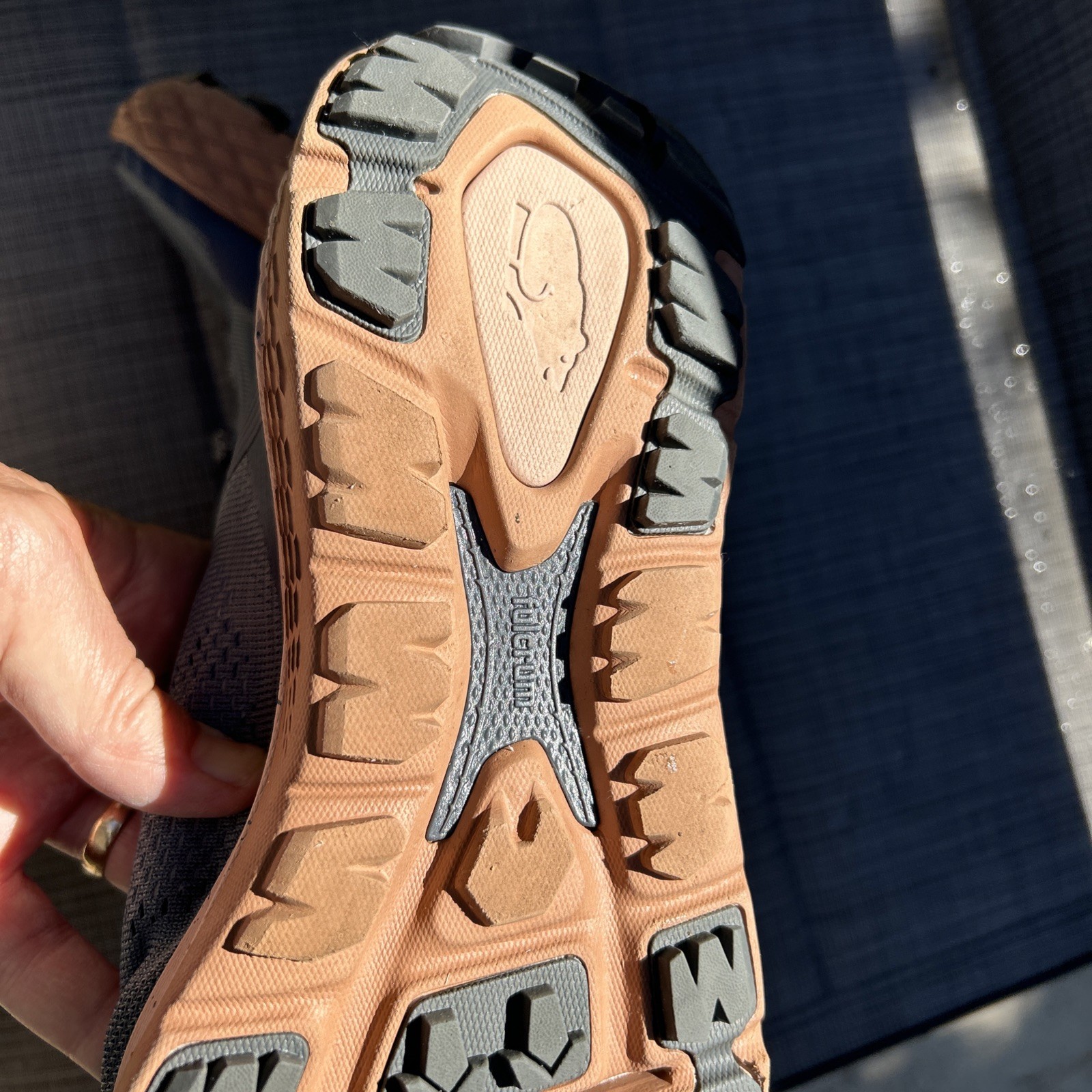 Karhu Ikoni Trail Men’s Shoes Trail Running Hiking Gray Size 9.5