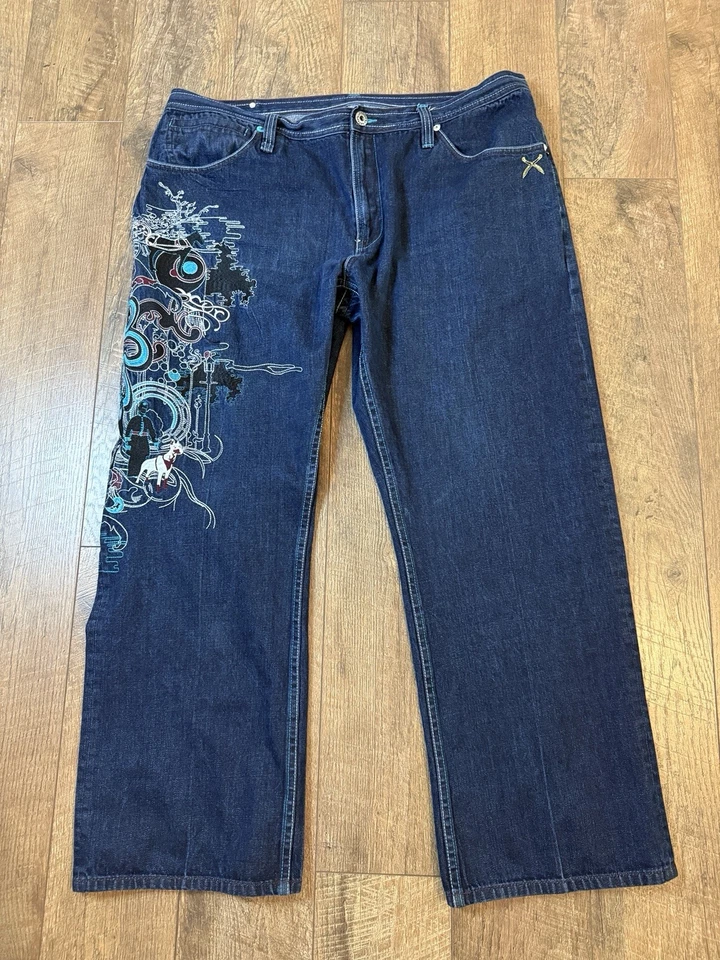Artful Dodger Y2K Embroidered Baggy Jeans RARE Jack the Ripper Theme Sz 44 - Image 2 of 4