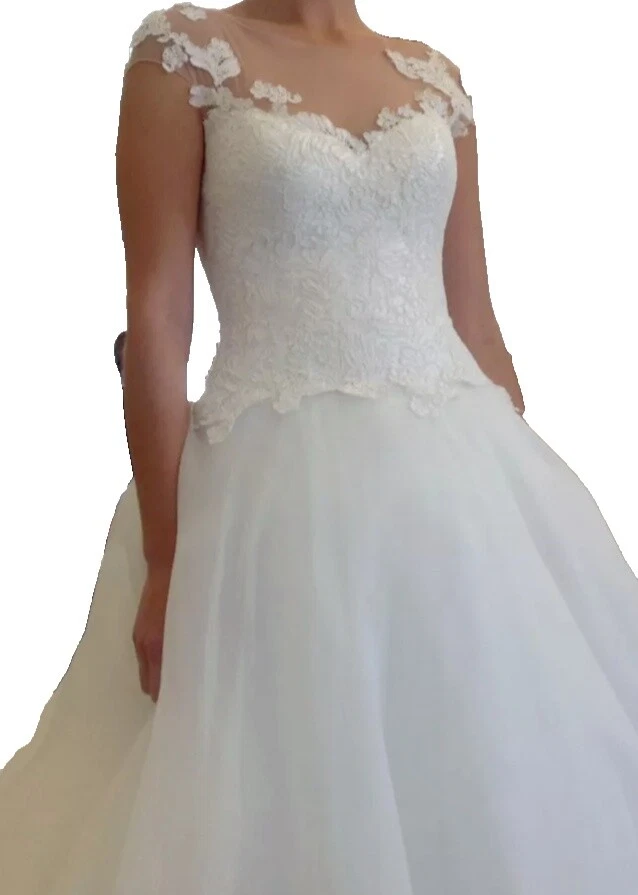 Vestidos de novia de encaje con mangas de organza