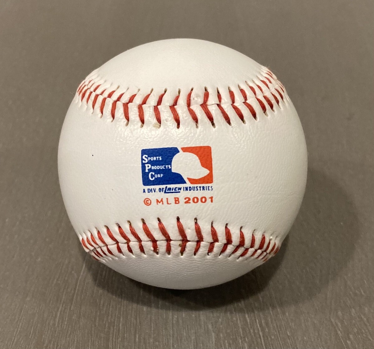 Vintage Chicago Cubs Baseball 2001 Cubby the Bear Logo Ball
