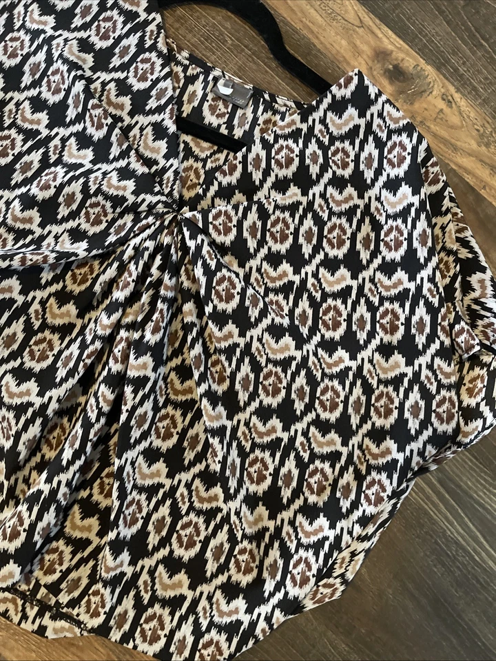 Blusa corta Sparkle & Fade marrón talla pequeña estampado Batik Foto 3 de 4