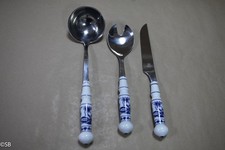 Beilagenbesteck Zwiebelmuster Kahla  Edelstahl mit Porzellangriff 3 teilig