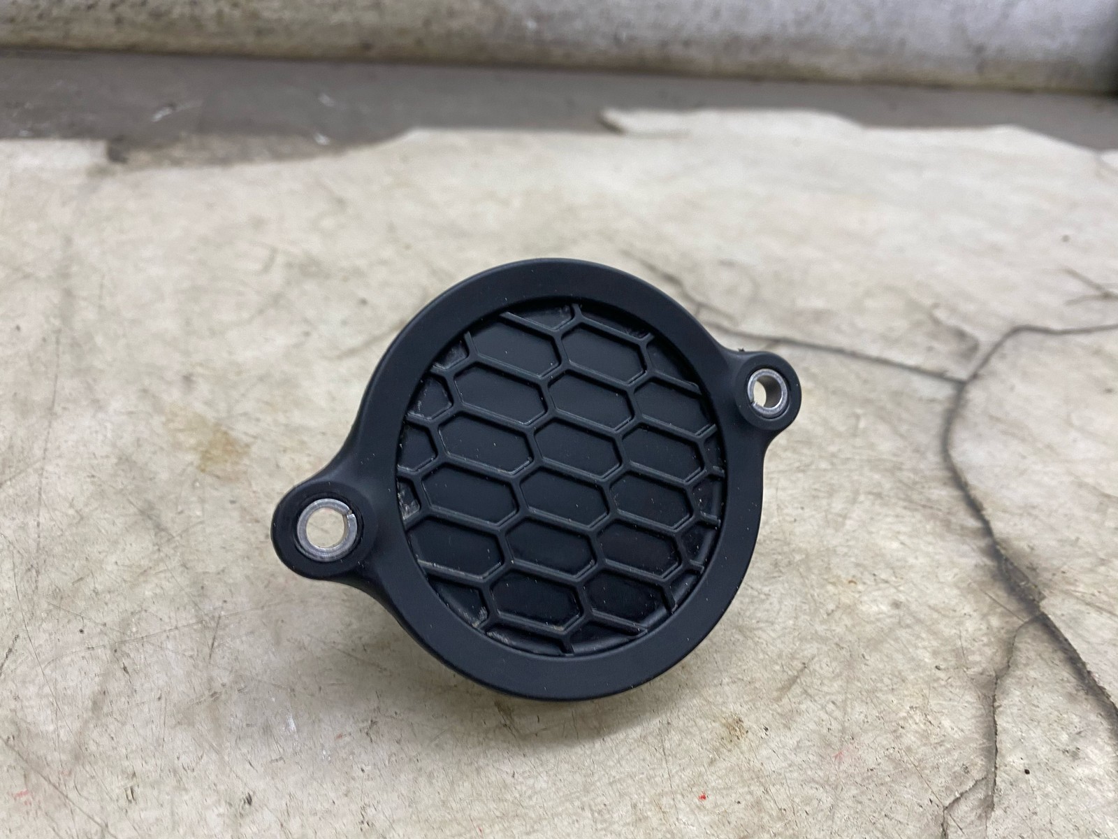 2020-2025 ASTON MARTIN DBX 4.0L FRONT LOWER TIMING CHAIN CASE COVER 1770151800
