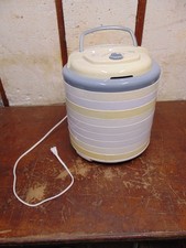 NESCO Professional Food/Jerky Dehydrator w/ 9...