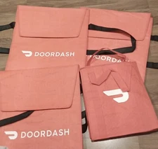 Lot Of 4 Doordash Insulated Bags.  3 Delivery Takeout Pizza And 1 Tote