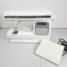 Husqvarna Viking Platinum 750 Quilt Computeri...