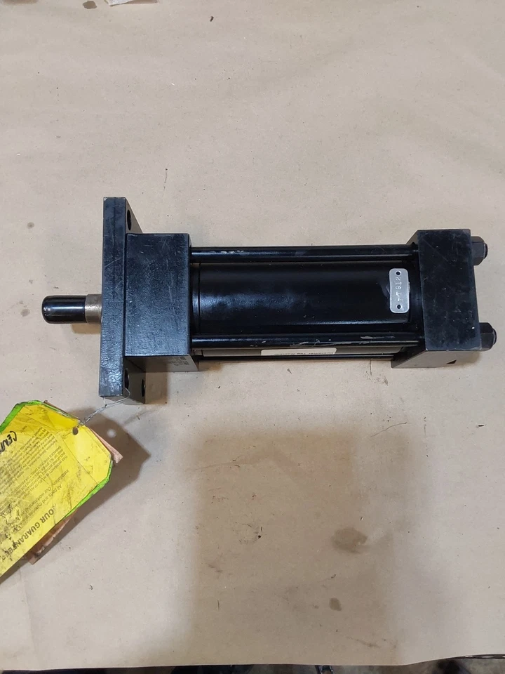 NUEVO, PARKER, 2.50 J2HLTS14A 5.000, CILINDRO HIDRÁULICO, 2000PSI Foto 3 de 3