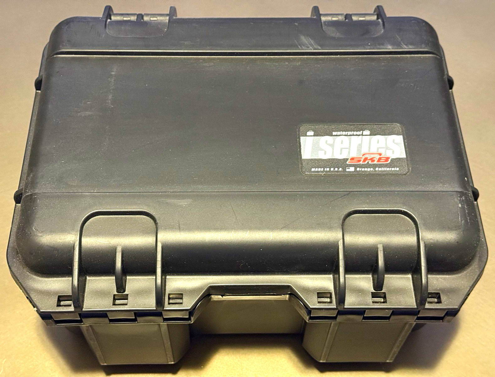 SKB i Series Black Rigid Plastic Waterproof Camera DSLR Case Canon Nikon Sony