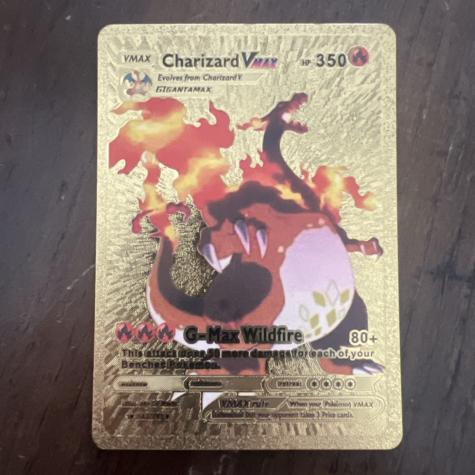 Pokémon Charizard VMAX 350hp Gold Foil Fan Art Collector Card TCG