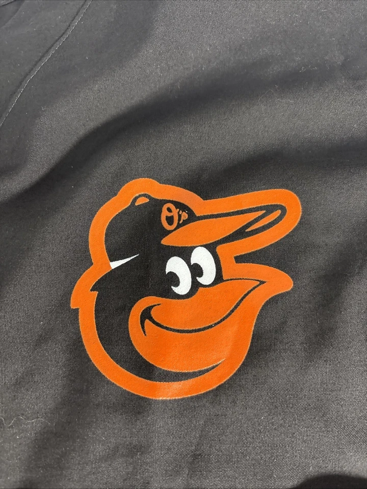 Scrub Zone Baltimore Orioles Black Short Sleeve Scrub Top Size Large - Image 2 of 4