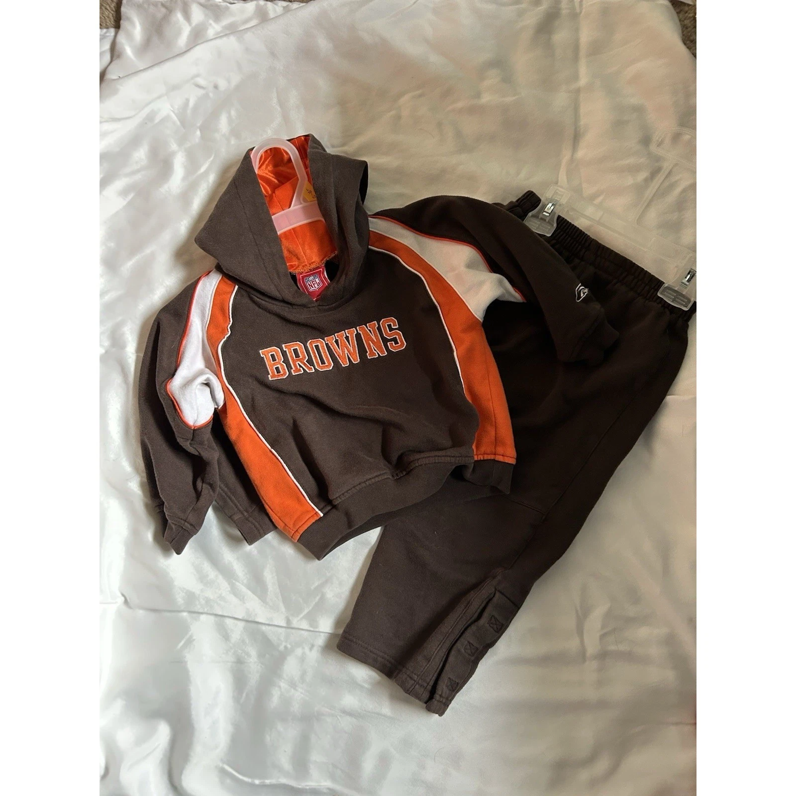 Vintage NFL Reebok Cleveland Browns Toddler Hoodie and Pants Set 3T F-44