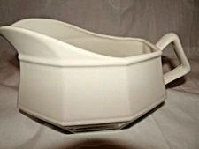 HOMER LAUGHLIN Off White Gravy Boat Octagon Shape Ceramic VGUC