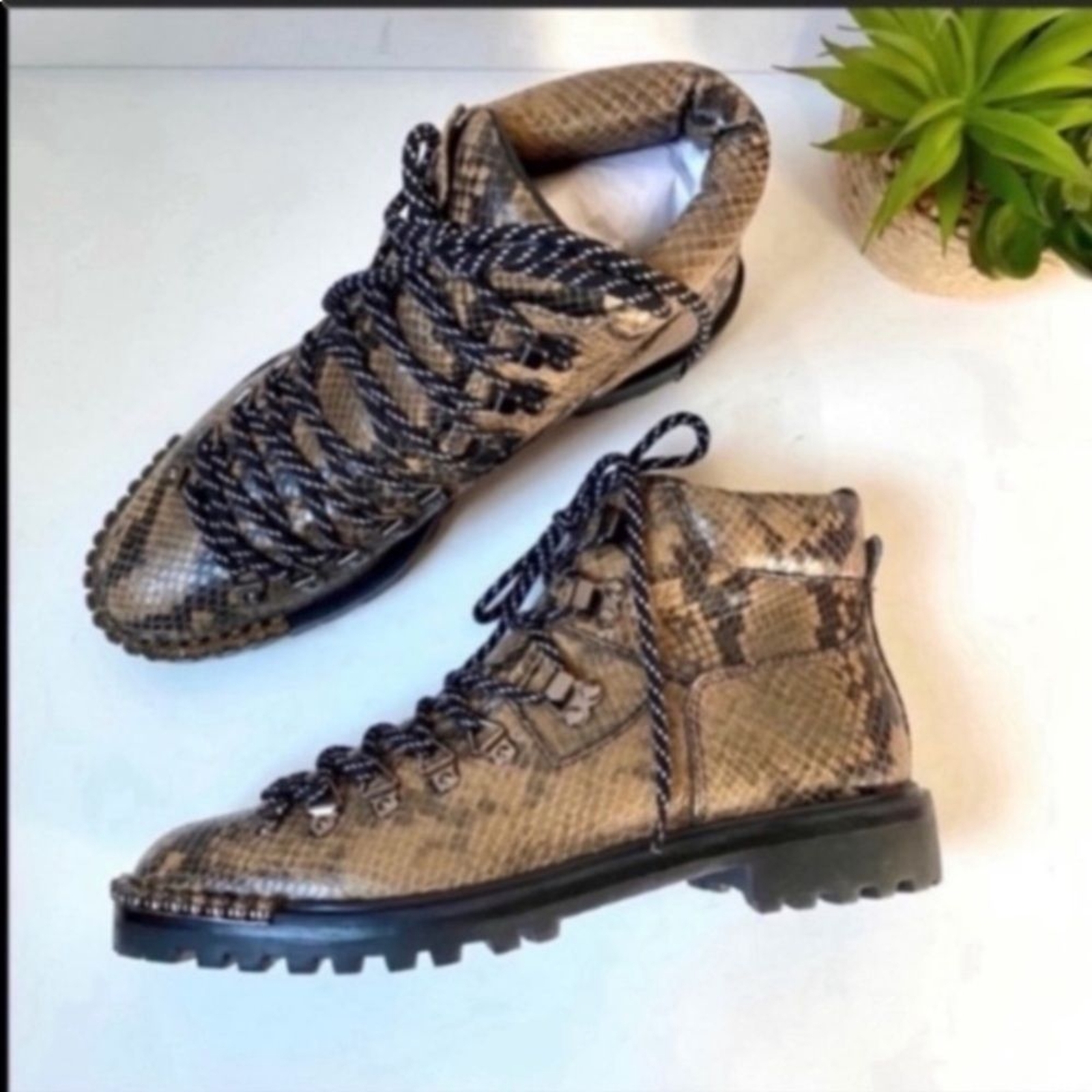 SAOLA Stivaletti Schutz Ariabelle pelle di serpente goffrata suola a strappo 8 5 dettaglio strass nuovi