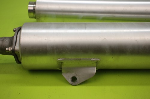 1999-2007 Suzuki Hayabusa Busa Exhaust Slip On Muffler Silencer Gen 1 Original - Picture 8 of 24
