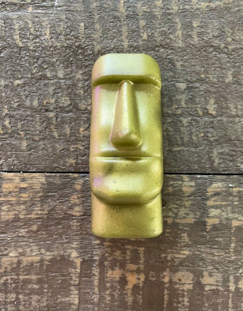  Moai Statue Easter Island Statue: Red Lip Resin Moai