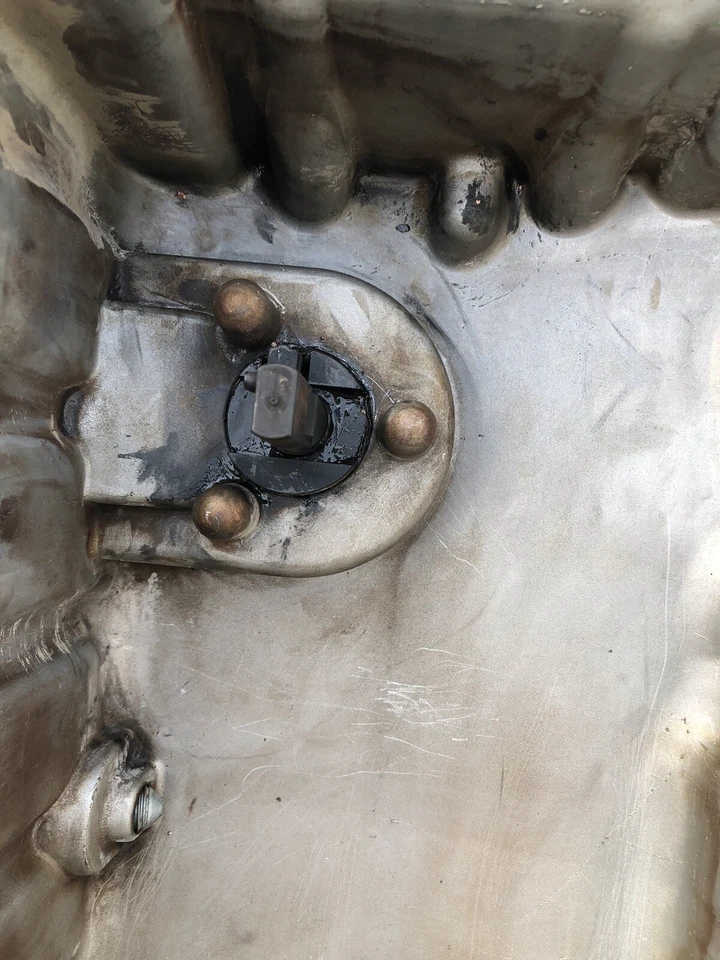 Engine Oil Pan 1998-2003 Volkswagen Beetle 2.0 AQY Engine 038103603N Foto 3 de 4