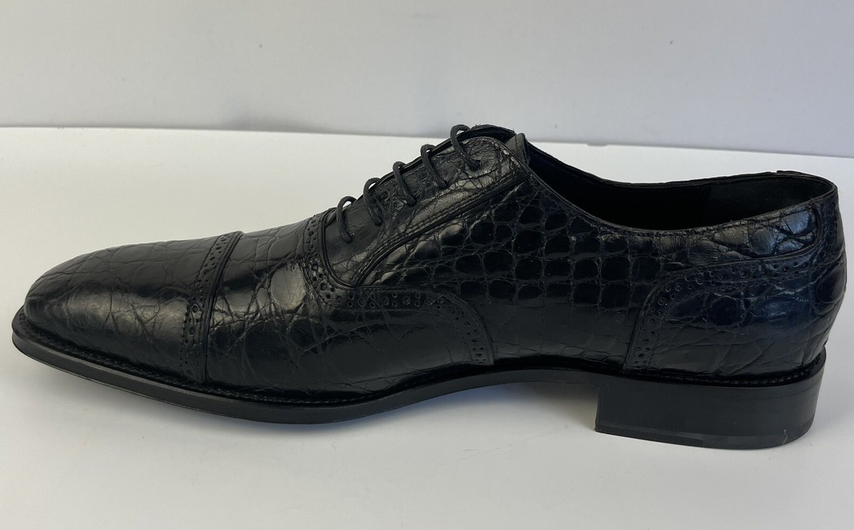 Salvatore Ferragamo Black Crocodile Cap Toe Oxford Dress  display picture 2