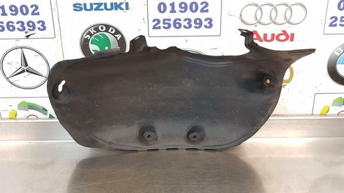 TOYOTA C-HR 1.8 2017 FUEL TANK PIPE SPLASH GUARD COVER 77277-F4010 - Picture 1 of 4