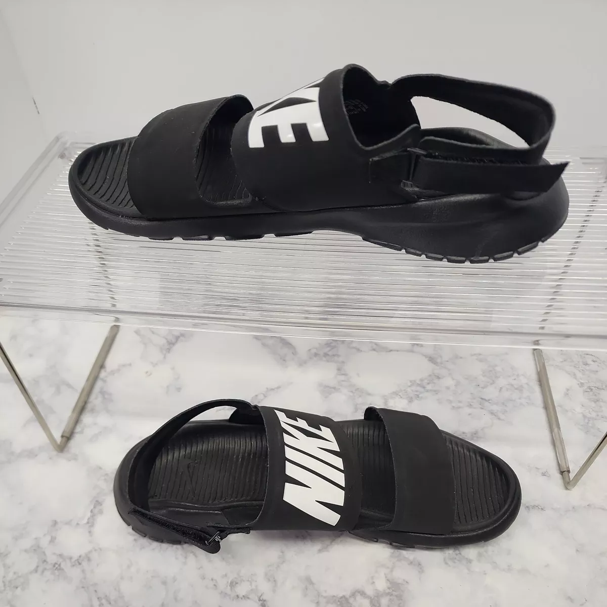 How to clean white cheap nike tanjun