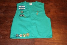 Girl Scouts Of America USA Uniform Vest Green X-Large XL Sewn Patches