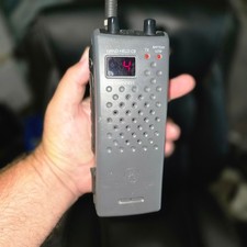 Vintage GE Handheld CB Radio 40 Channel Walkie Talkie Model 3-5900A Tested Works