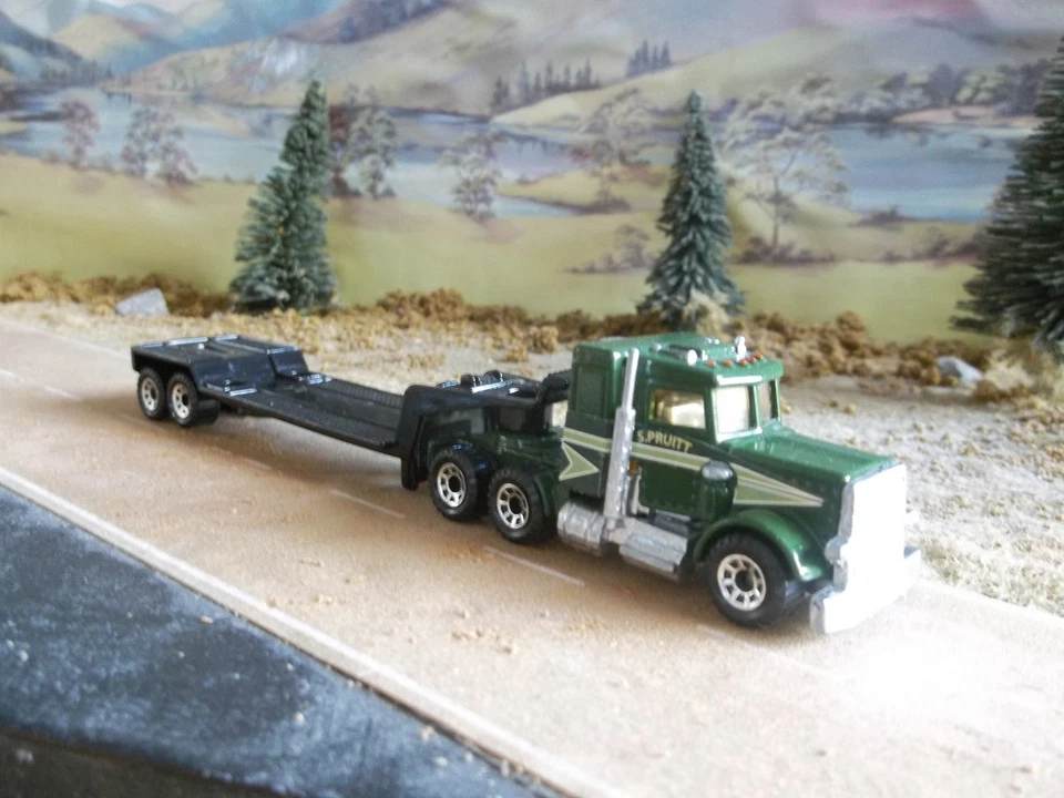 Movie Trucks - Matchbox - Movin On Truck - Custom 1:80 Scale - Image 2 of 4