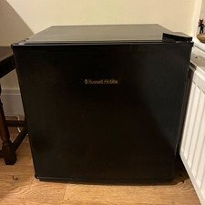 Russell Hobbs RHTTFZ0E1B 31L Black Mini Fridge, 1 Door, Manual Defrost