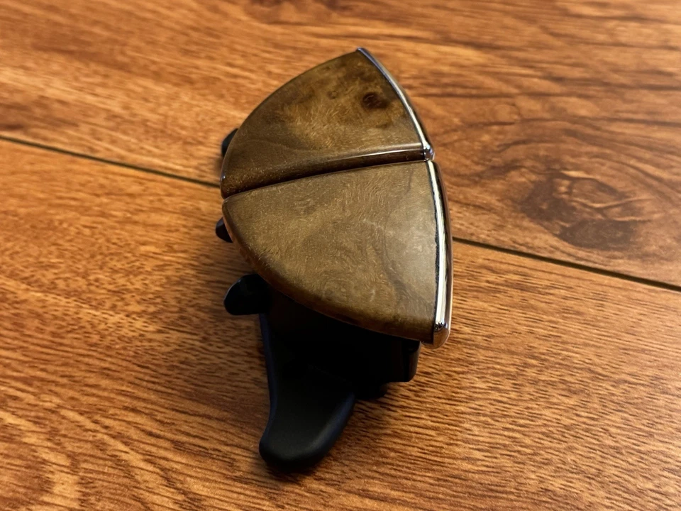 OEM 2003-2006 Mercedes-Benz W211 E320 E500 E55 reposabrazos central bloqueo de pestillo de madera Foto 2 de 4