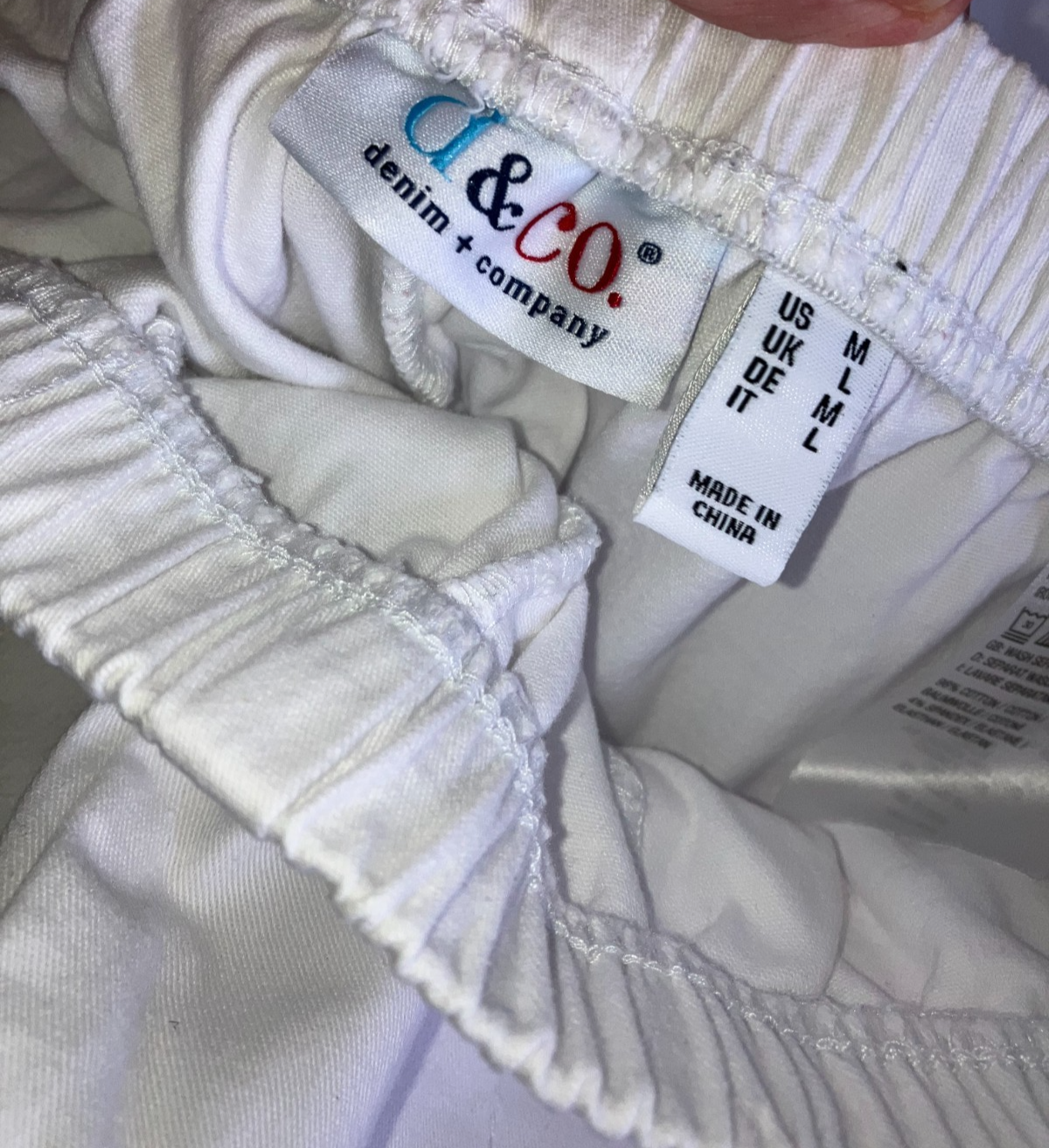 Foto 2 di 6