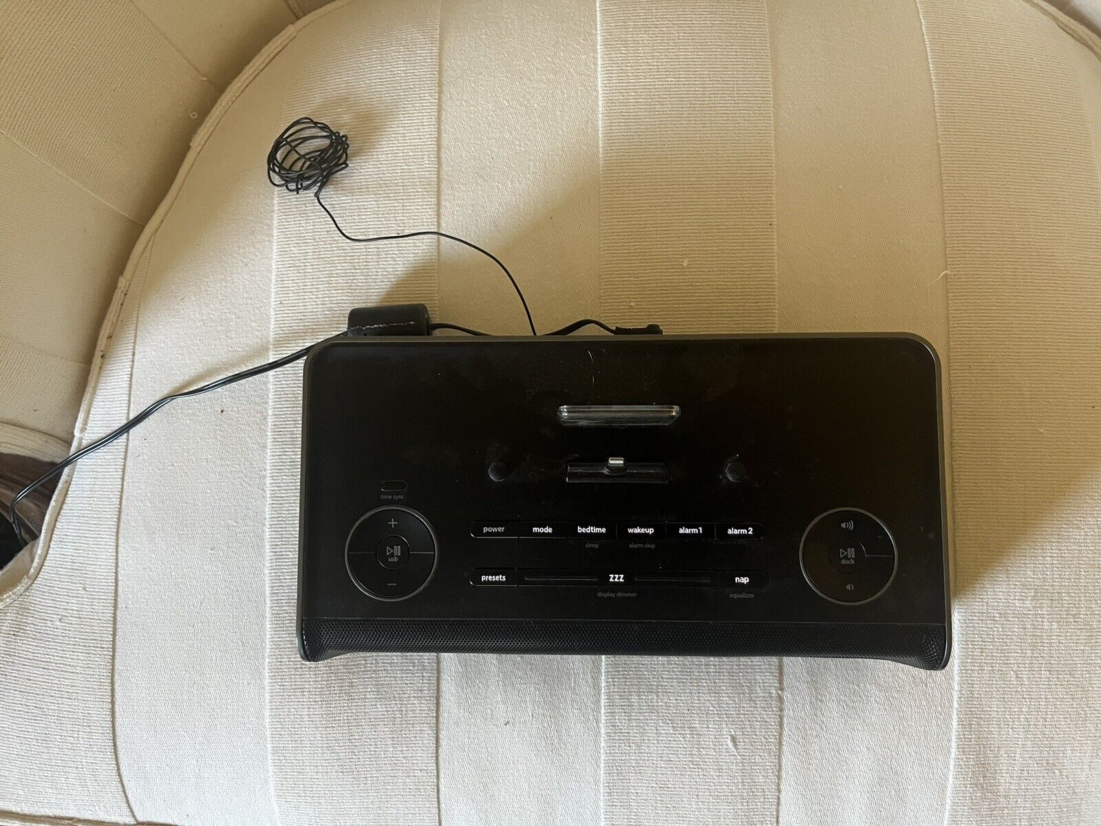 Picture 2 of 4
