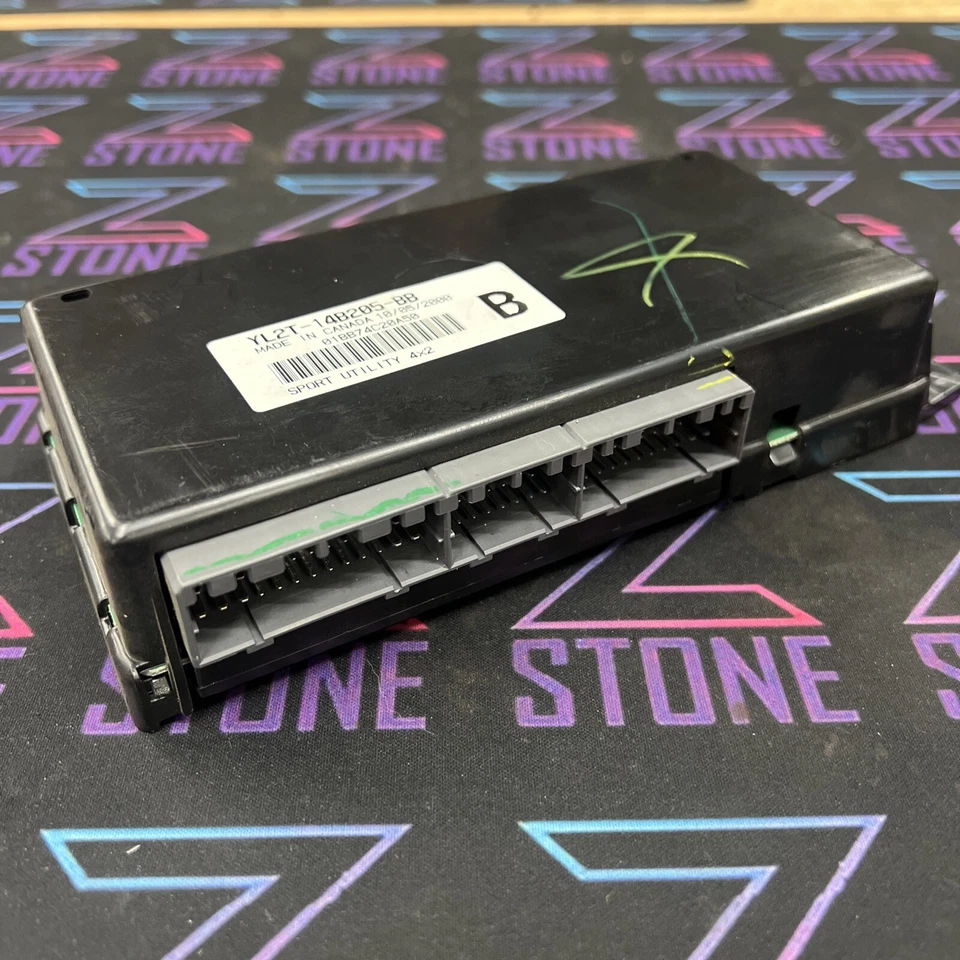 YL2T-14B205-BB Ford 1999 2001 Explorer Mercury Mountaineer Módulo de control U30 Foto 3 de 4