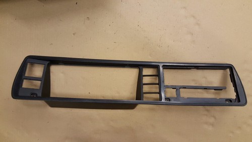 VW Golf Jetta Caddy MK1 Armaturenbrett Kombiinstrument Tacho Surround Trim