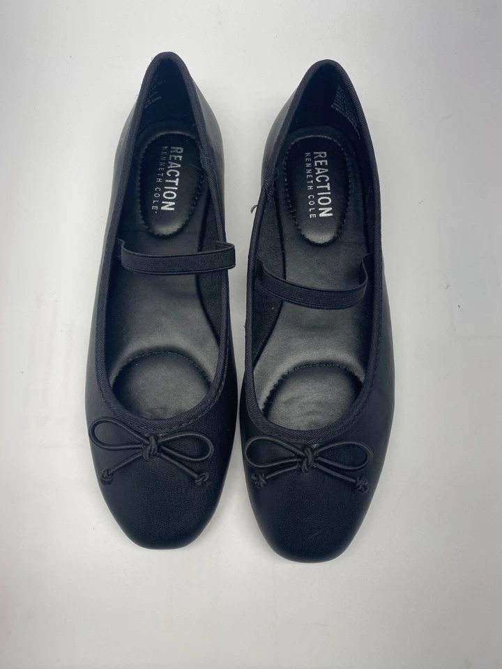 Ballet Reaction Kenneth Cole Melrose para mujer plano en negro talla 7 Foto 2 de 4