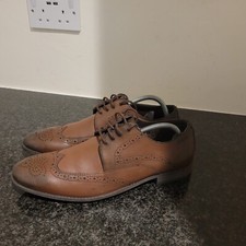 Clarks Man Shoes Size 9.5