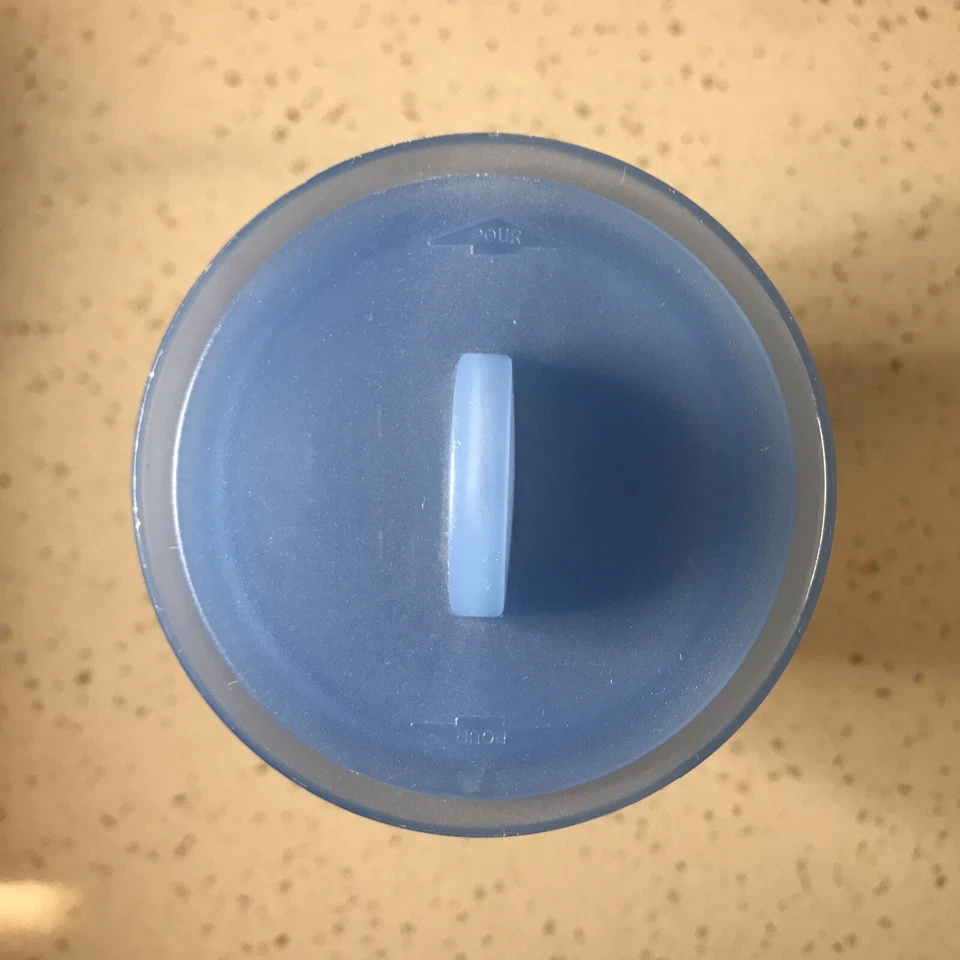 JARRA DE CAFÉ azul claro 20 oz vidrio aislado, sin mango, termo, matraz Foto 2 de 4