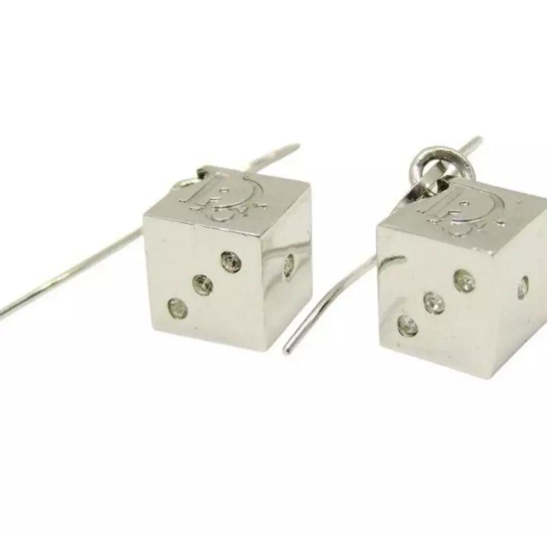 Boucles d'oreilles crochet Christian Dior logo motif dés argent bijou authentique sans boîte
