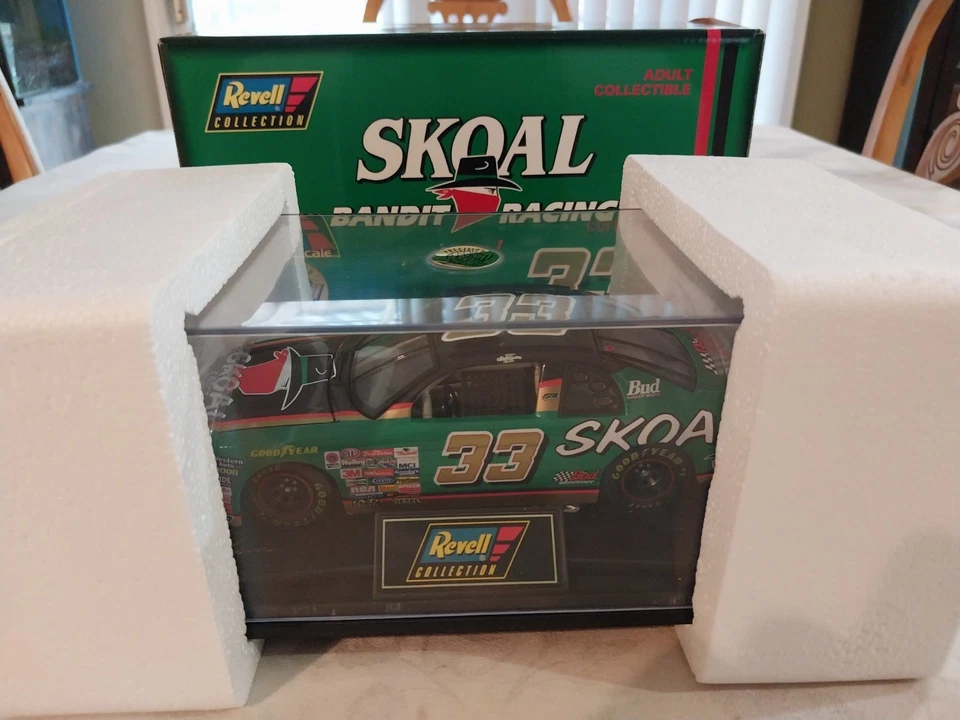 Ken Schrader 1998 #33 Skoal Bandit Chevrolet 1:24 BUD SHOOTOUT PAINT SCHEME !!!! - Image 4 of 4