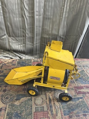 Vintage Model Toys Doepke Jaeger Concrete Cement Mixer Yellow