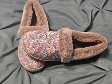 Bobs Skechers Cozy Snuggle Rovers Dogs Memory Foam Tan Fur Wom Slippers Size 9
