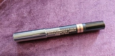 Nudestix ''Magnetic Luminous Eye Color''  Fb.  Burnish   Dark Gold  2.8 g   Neu!