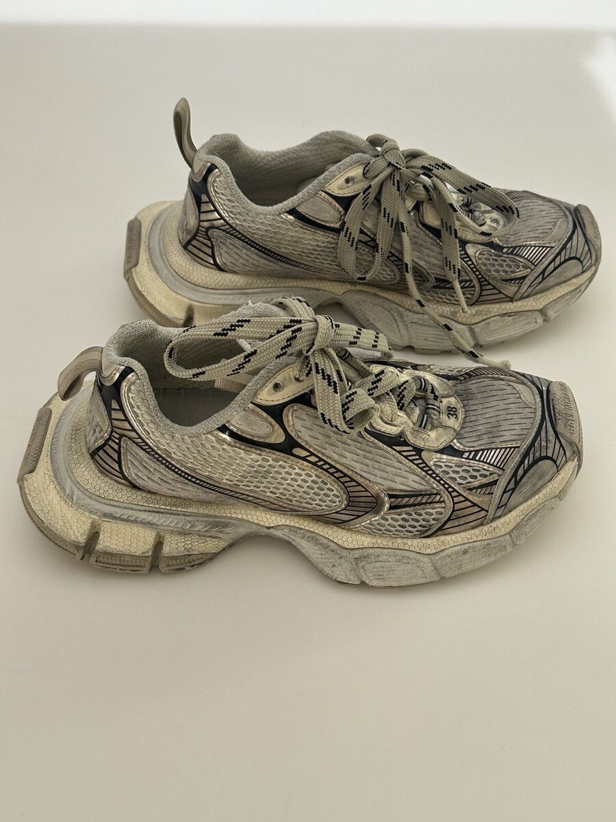 Size 8 / 38 - Balenciaga 3XL Sneaker Worn-Out - Light Beige Size 8 / 38 - Balenciaga 3XL Sneaker Worn-Out - Light Beige