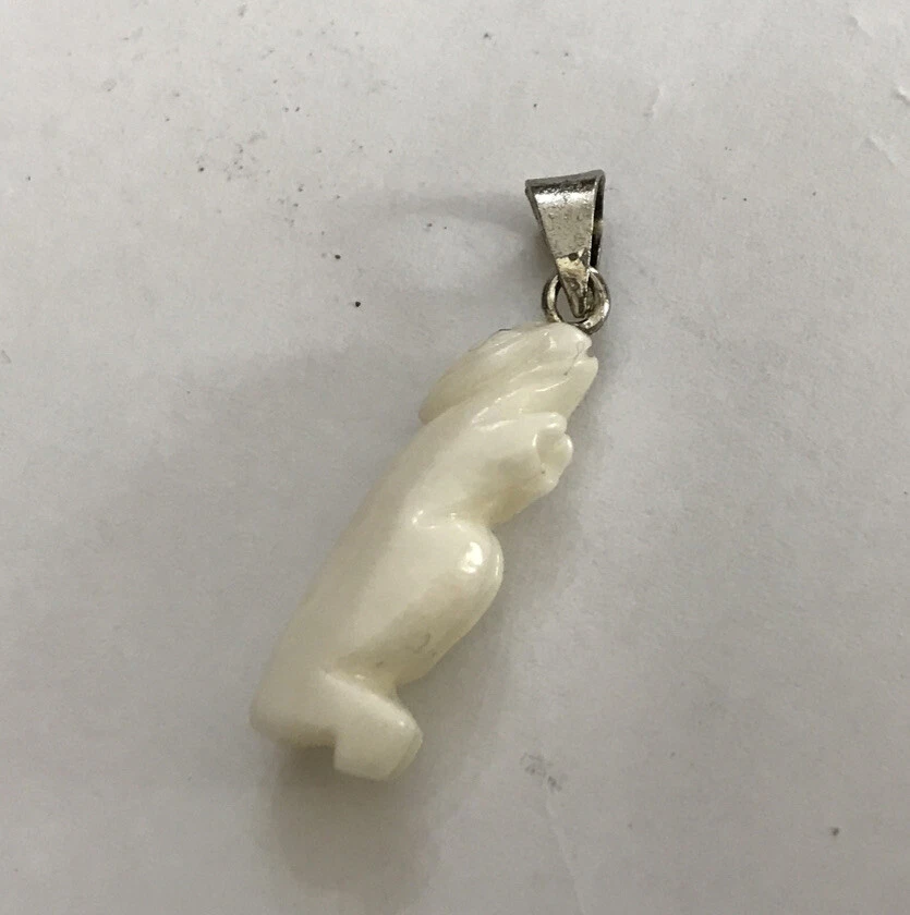 Vtg Sterling Silver 925 NATURAL WHITE CORAL CARVED Bunny Rabbit Pendant Charm A - Image 2 of 4