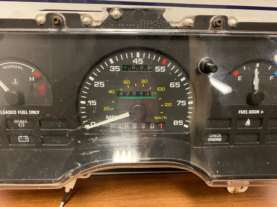 1990 FORD TAURUS PAINEL DE INSTRUMENTOS 47.844 MILHAS *MONTAGEM QUEBRADA - Imagem 4 de 4